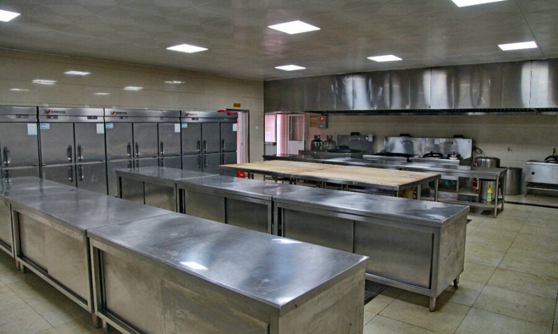 中小型酒店廚房設備市場轉型升級 注重核心優(yōu)勢培養(yǎng)