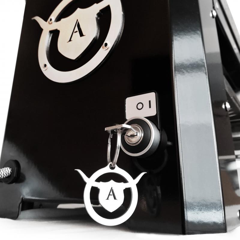 1628066759769132.jpg Steaker Black Edition(4).jpg