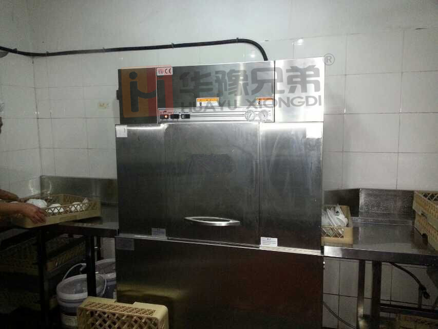 臺(tái)州學(xué)校食堂超聲波洗碗機(jī)價(jià)格|臺(tái)州餐具消毒長(zhǎng)龍式洗碗機(jī)價(jià)格