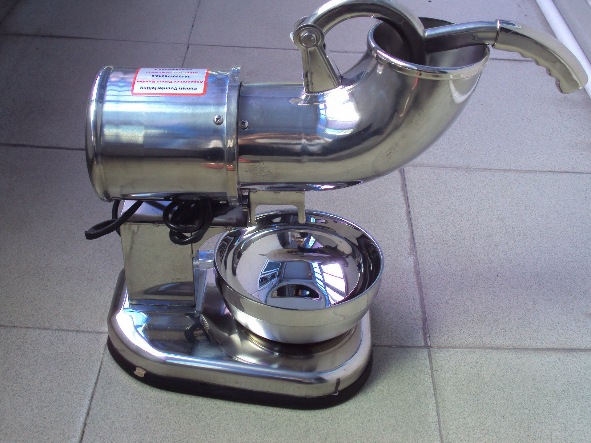 全不銹鋼碎冰機(jī) 不銹鋼碎冰機(jī) 電動(dòng)碎冰機(jī) 奶茶碎冰機(jī) 刨冰機(jī)批發(fā)