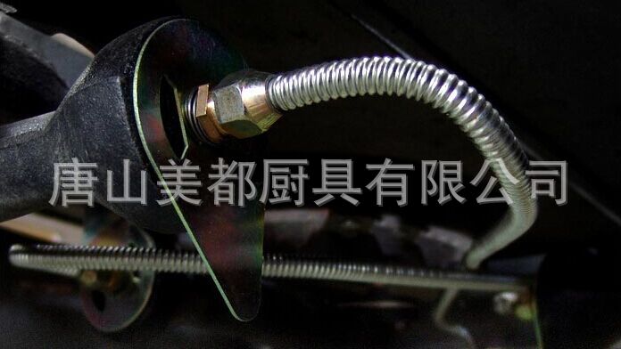 批發(fā)供應(yīng) 優(yōu)質(zhì)燃?xì)饬垤易袪t 商用不銹鋼臺式灶炒灶