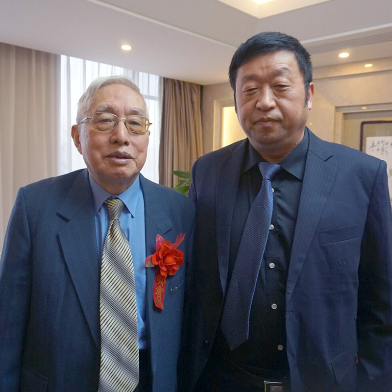 前聯(lián)合國副秘書長金永健出席環(huán)球商協(xié)會聯(lián)盟2015新春團(tuán)拜會