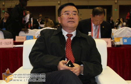 中國(guó)民生銀行董事、副行長(zhǎng) 梁玉堂
